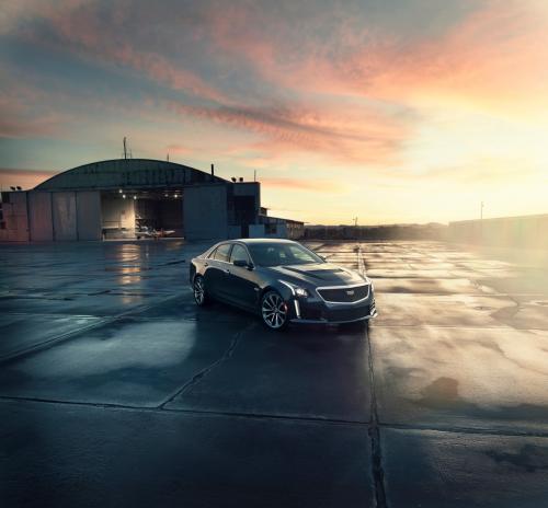 2016_Cadillac_CTSV_10.jpeg
