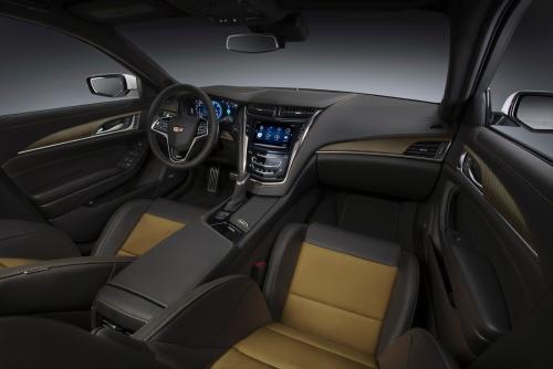 2016_Cadillac_CTSV_4.jpeg