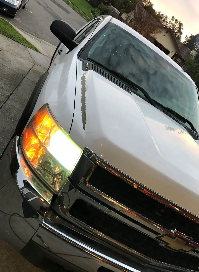 Hood Paint Peeling 20002014 Silverado & Sierra HD
