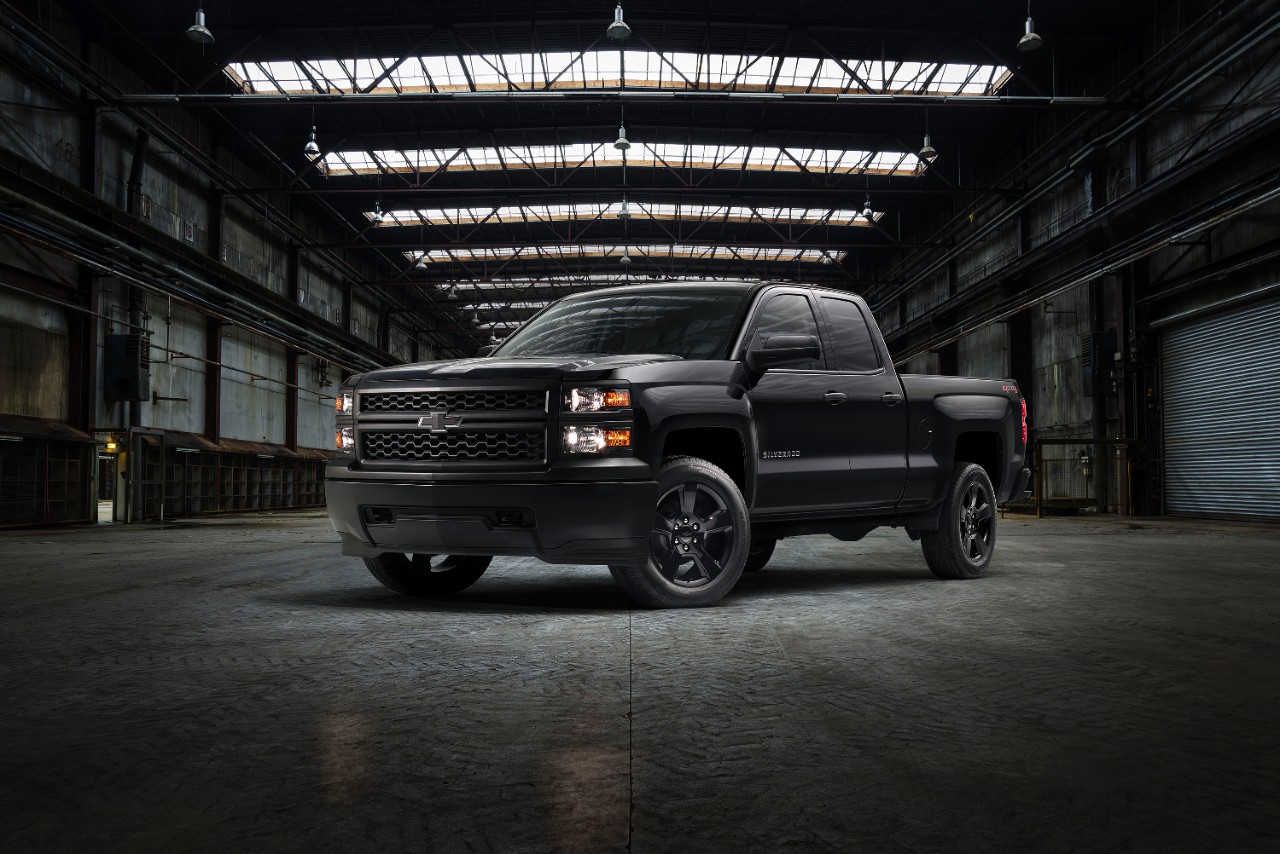 More information about "Chevrolet to offer blacked out Silverado work truck from the factory"