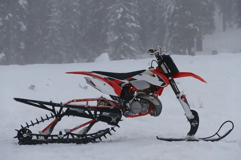 More information about "Polaris aquires the coolest looking snow bike you ever saw"