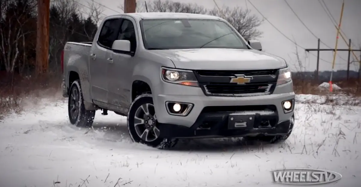 More information about "2015 Chevy Colorado Named Best Winter Compact Pickup"