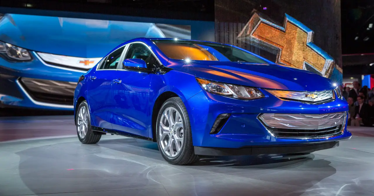 More information about "2016 Volt has amazing range increase, outsells Leaf in July"