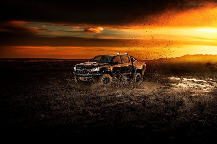ZR2 midnight.jpg