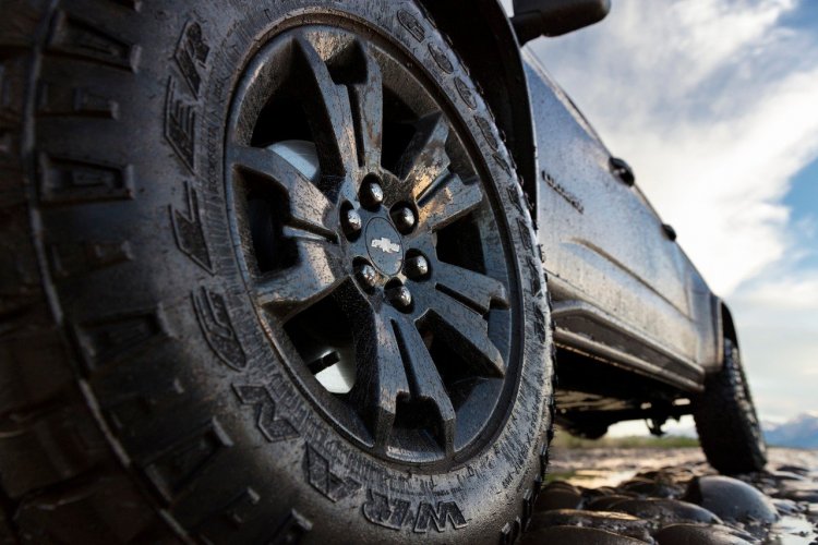 ZR2 tire special edition.jpg