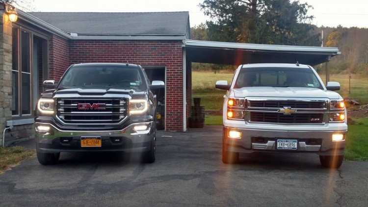 trucks3.thumb.jpg.25eb5a625309a3709ca4971f8152dd4d.jpg