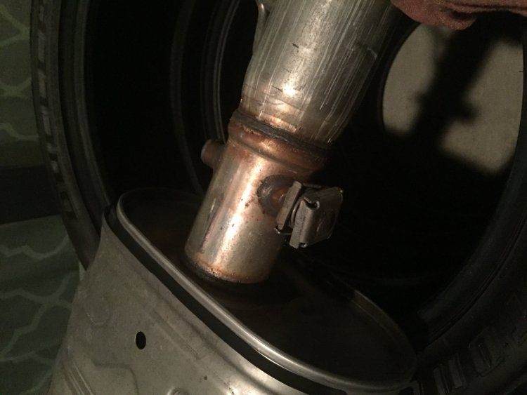 Exhaust 3.jpg