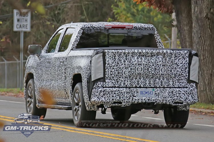 GMCsierra.ldm06.KGP.ed.jpg