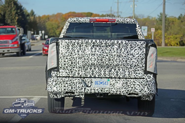 GMCsierra.ldm20.KGP.ed.jpg