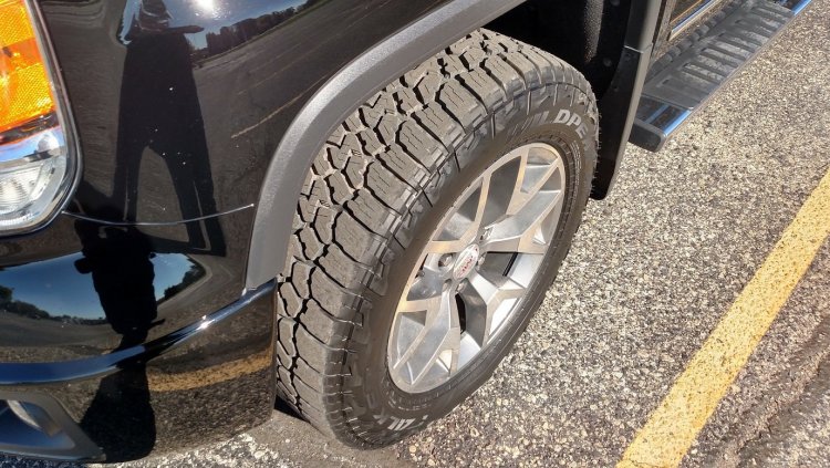tire_1.jpg