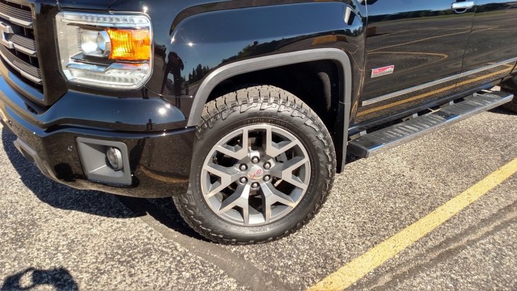 tire_3.jpg