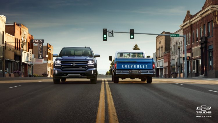 2018-chevrolet-truck-bg.jpg
