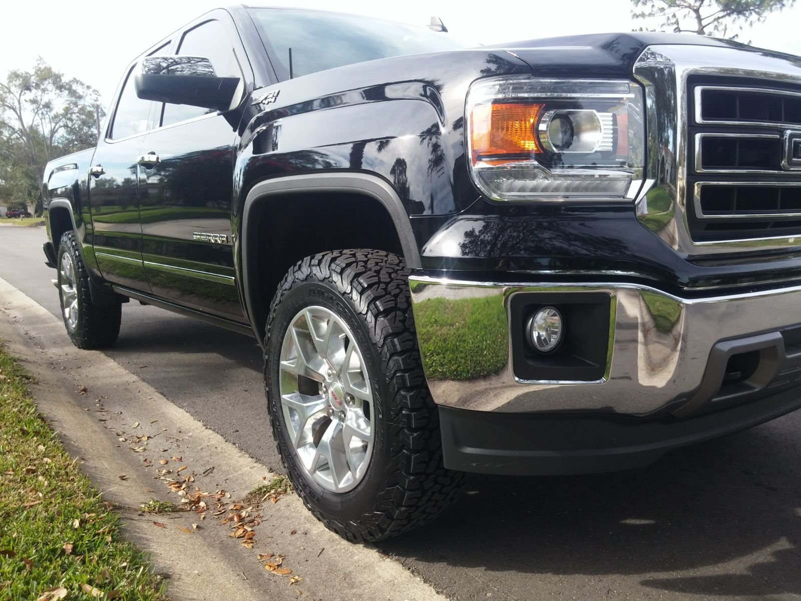 If You Have 285 65r 2 5 Level Step In 14 18 Silverado Sierra Mods Gm Trucks Com If You Have 285 65r 2 5 Level Step In 14 18 Silverado Sierra Mods Gm Trucks Com