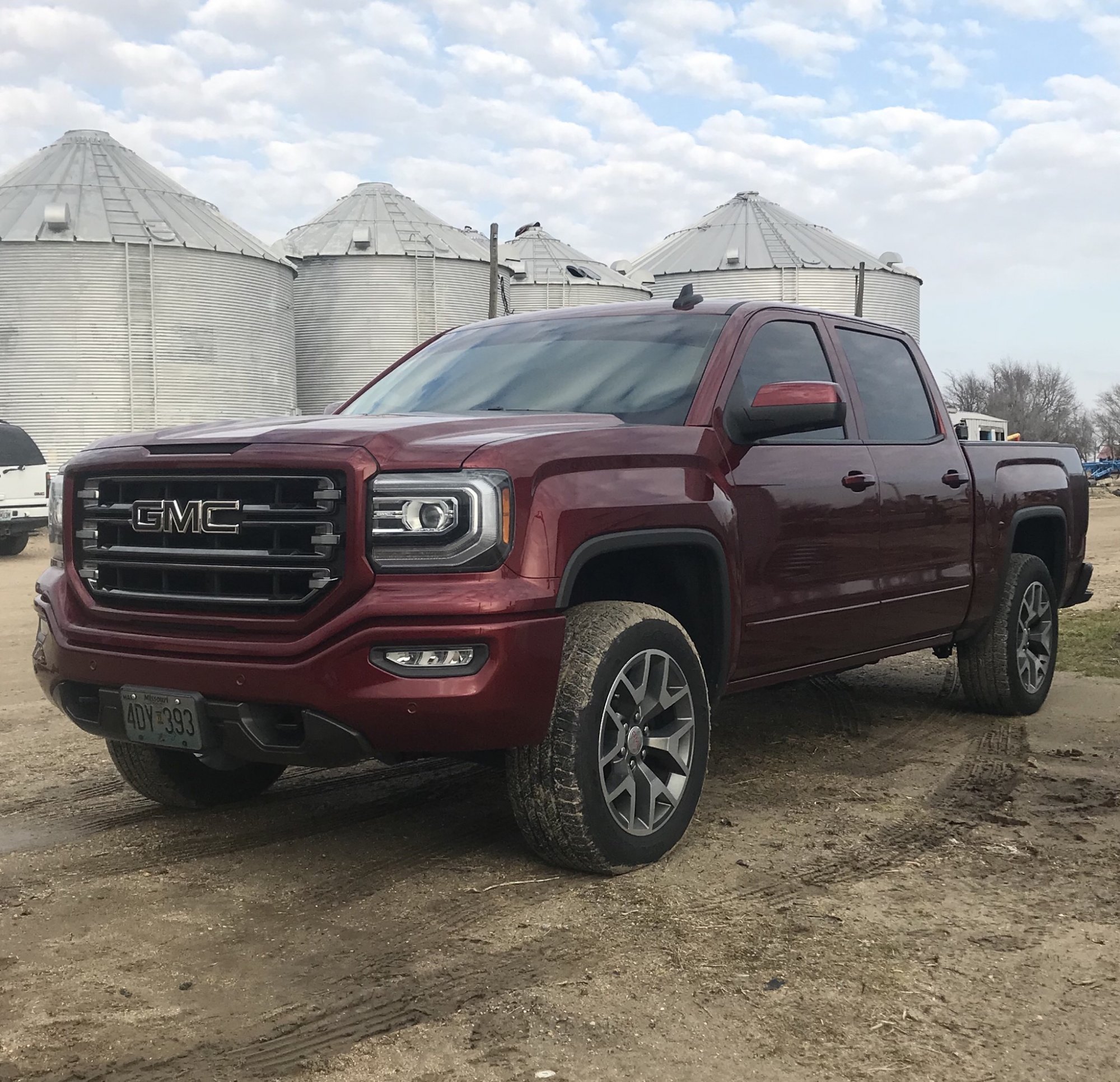 Sierra air dam removal - 2014-2018 Silverado & Sierra Mods ...