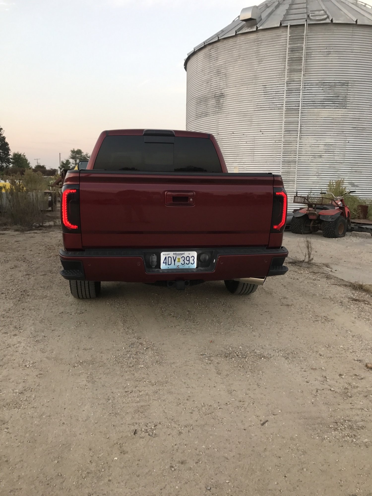 Vinyl wrapped door pillars 20142018 Silverado & Sierra Mods GM