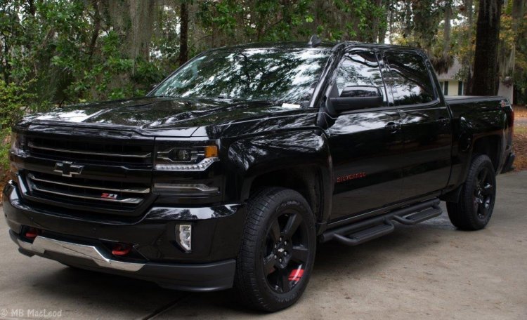 Silverado2.thumb.jpg.87dd0b3a28780419dcd3095d9fccbb2e.jpg