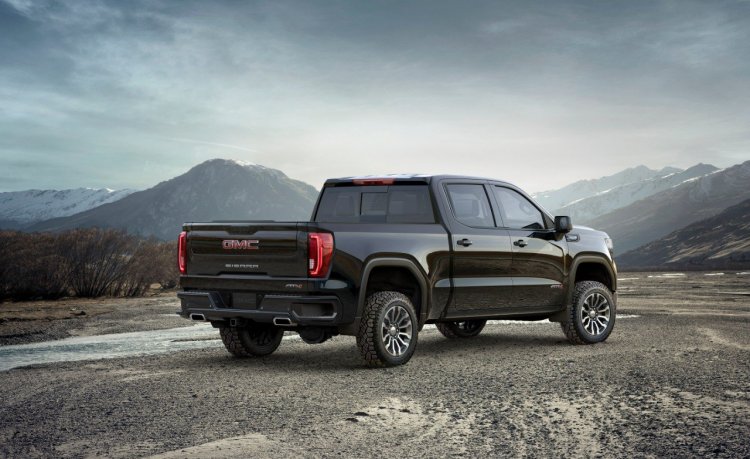2019-GMC-Sierra-AT4-026.jpg