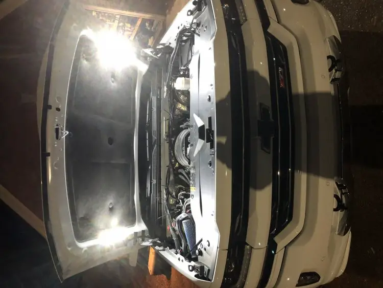 Engine Bay Under hood lights 20142018 Silverado & Sierra Mods GM