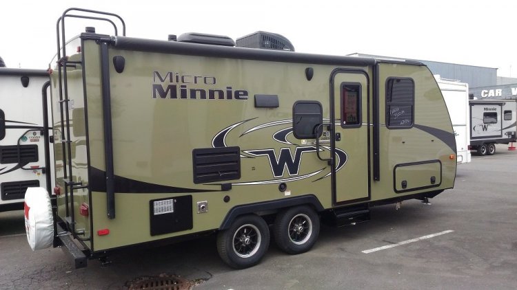 Winnebago.thumb.jpg.7e1749cb879c2ded646caf7d5b48d3d2.jpg