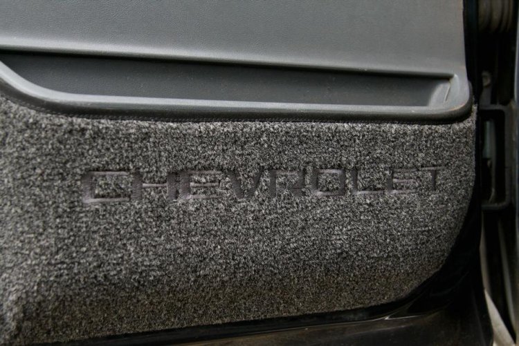 chevrolet-door.thumb.JPG.5d0e7164c763e769f4c0194345f0daa1.JPG