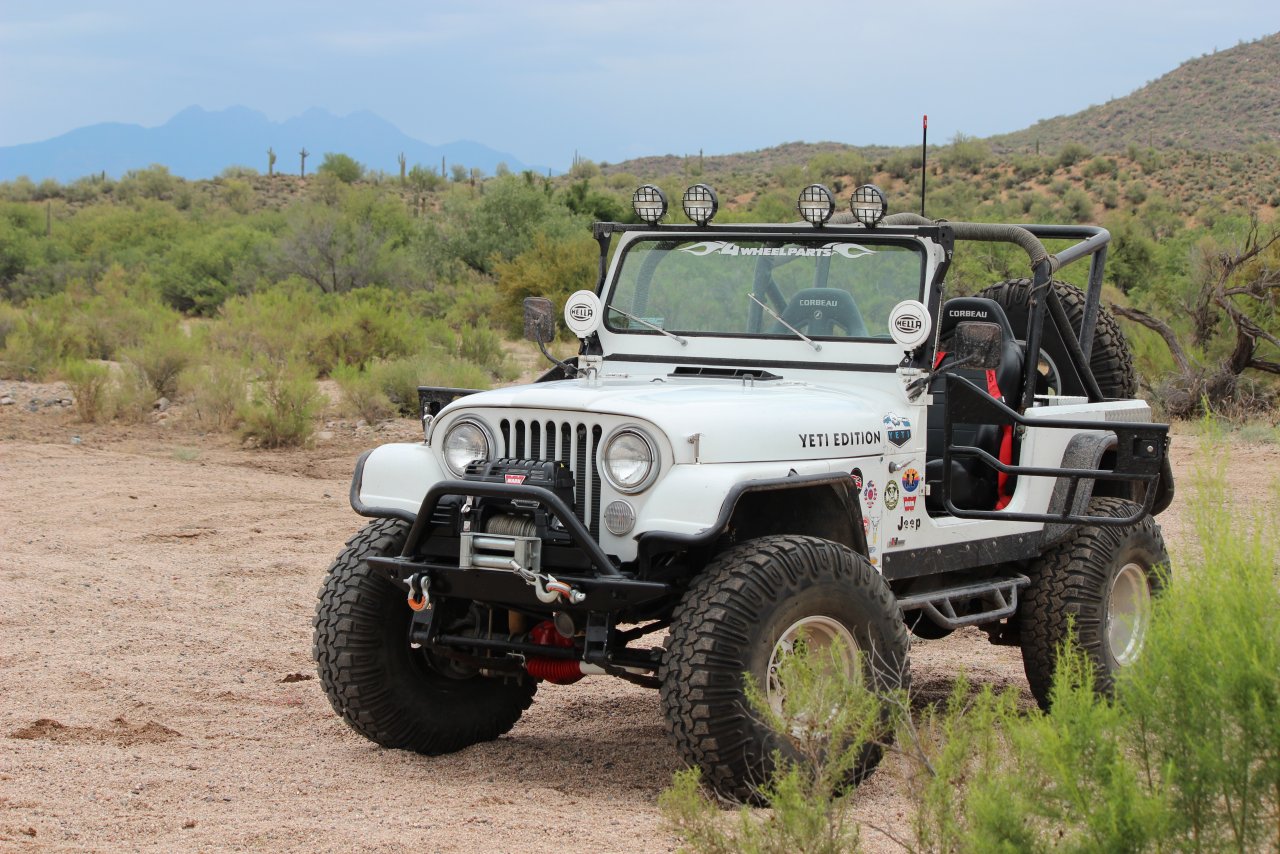 1983 CJ7 4 wheelin around AZ!