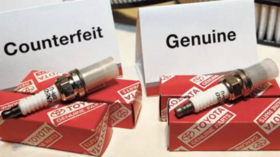 AC Delco Spark Plugs Defect ? New Out Of Box 19992013 Silverado