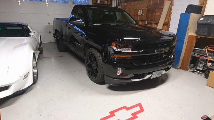 truckcargarage.thumb.jpg.685070d5ce74fdecca60c190c6fbbee5.jpg