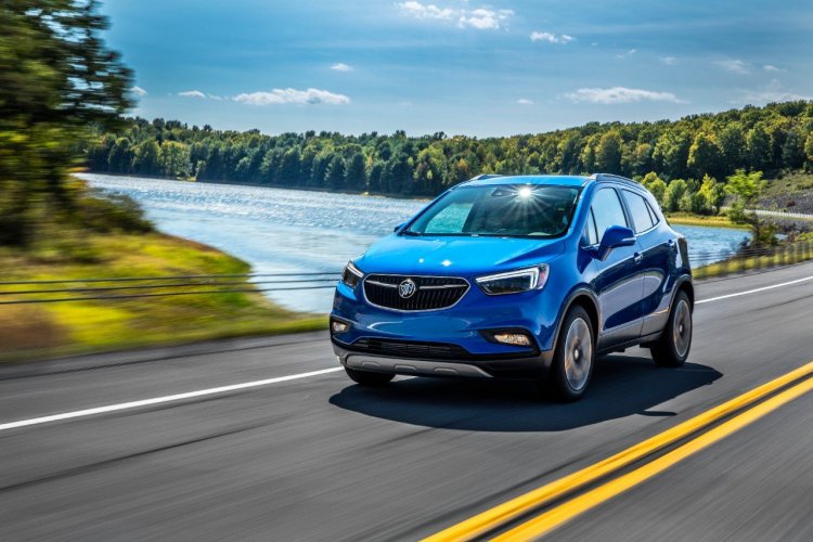 2018-Buick-Encore-006.jpg