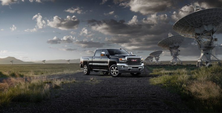 2018-GMC-Sierrra-2500HD-014.jpg