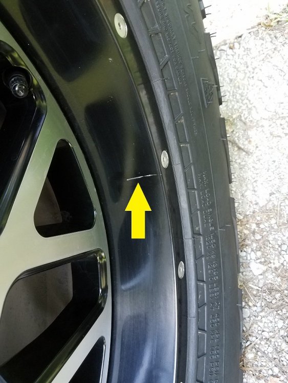 Scratched wheel_06.jpg