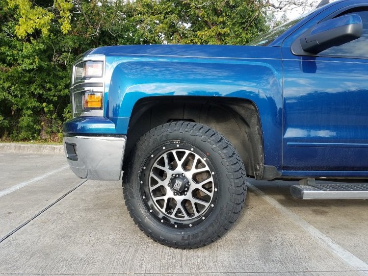 New tires_Falken Wildpeak AT3s_305-55-20_04.jpg