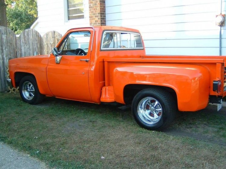83 stepside.jpg