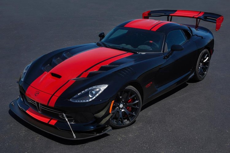 2017-dodge-viper-1-28-edition-acr.jpg