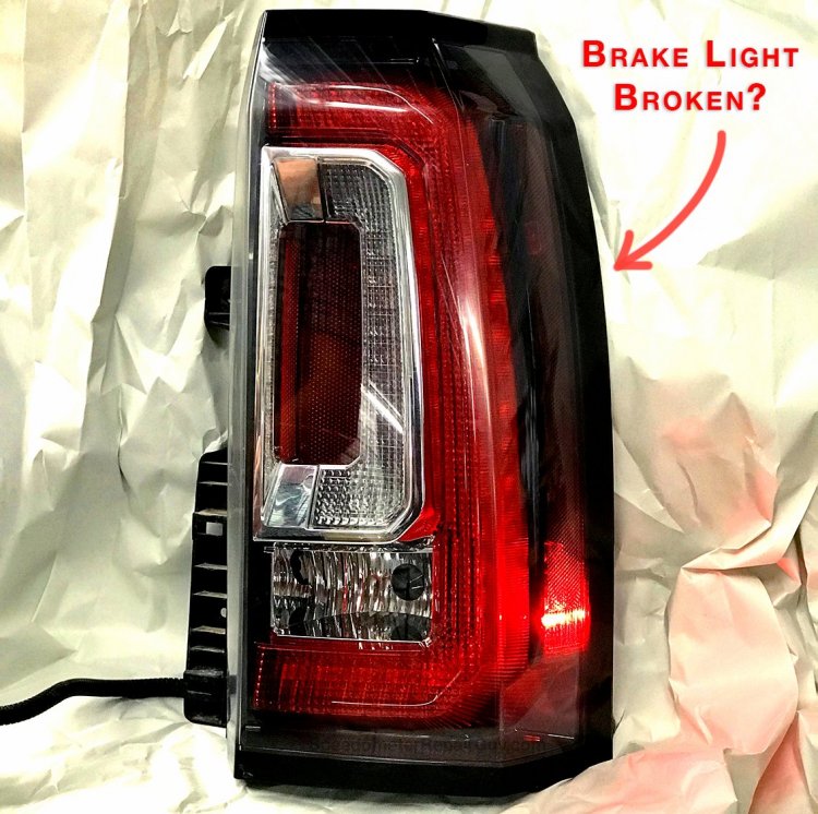 GMC Yukon Tail Light Broken.jpg