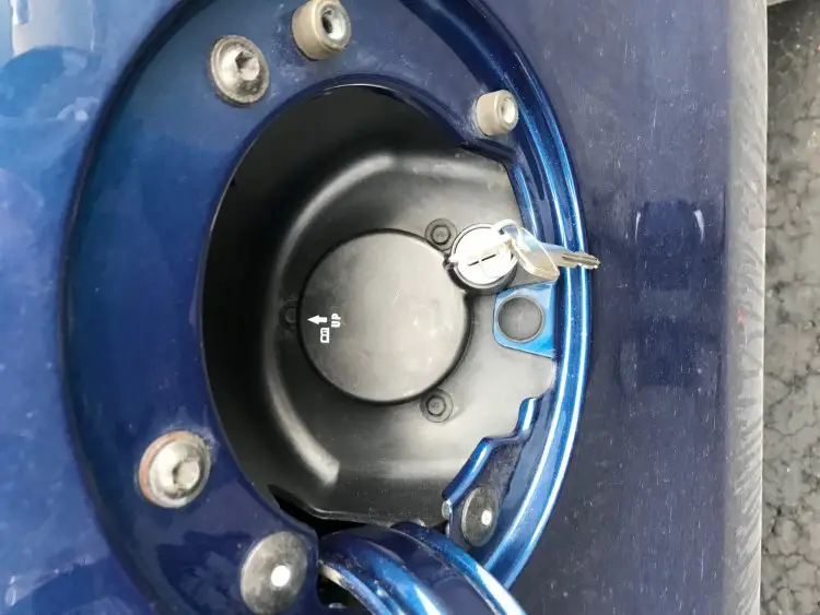 2018 Silverado Gas Cap.... !!??!! 20142018 Silverado & Sierra