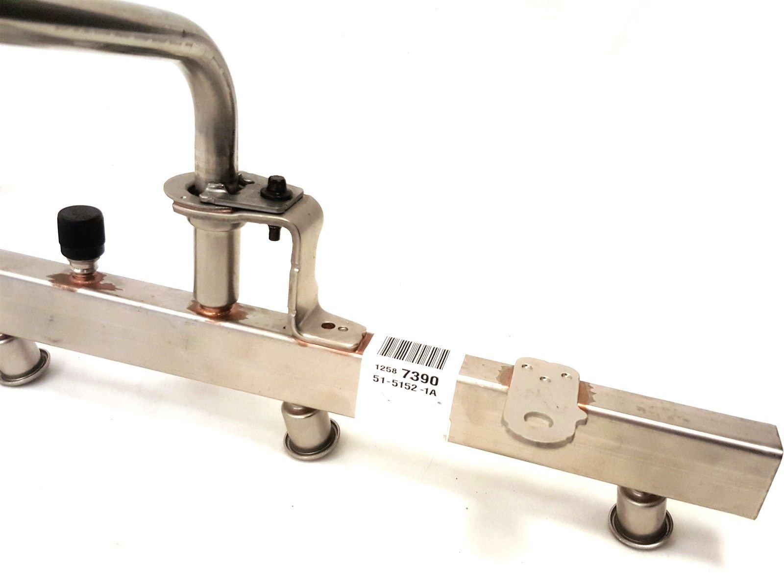 How to disconnect fuel rail crossover? Gen III and IV Small Block & Drivetrain