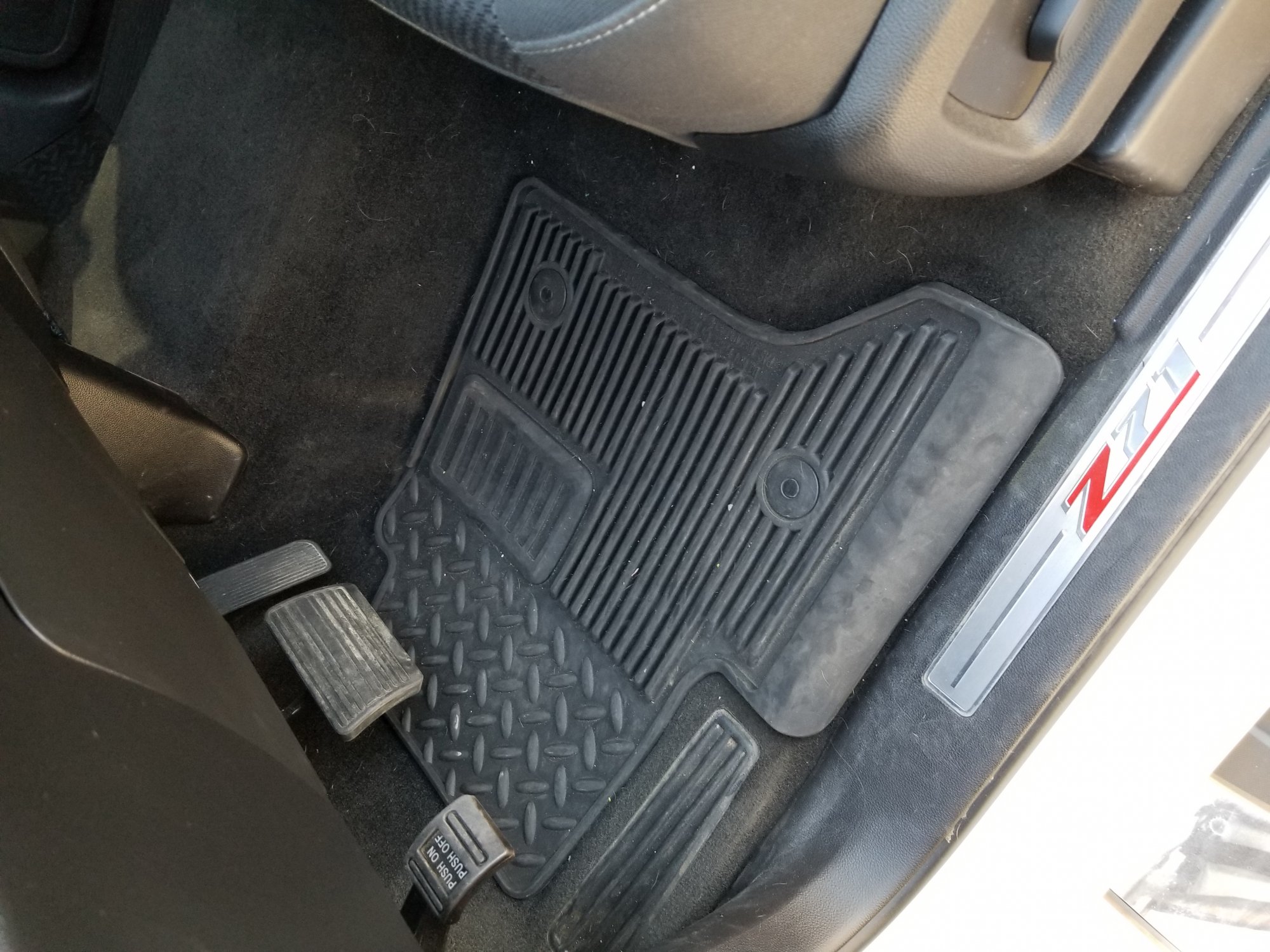 OEM floor mats For Sale/Wanted