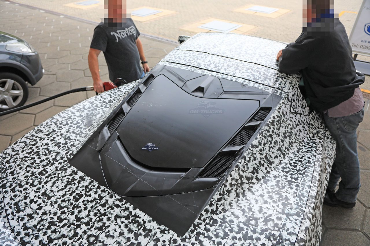 2020 C8 Corvette Spy Shots