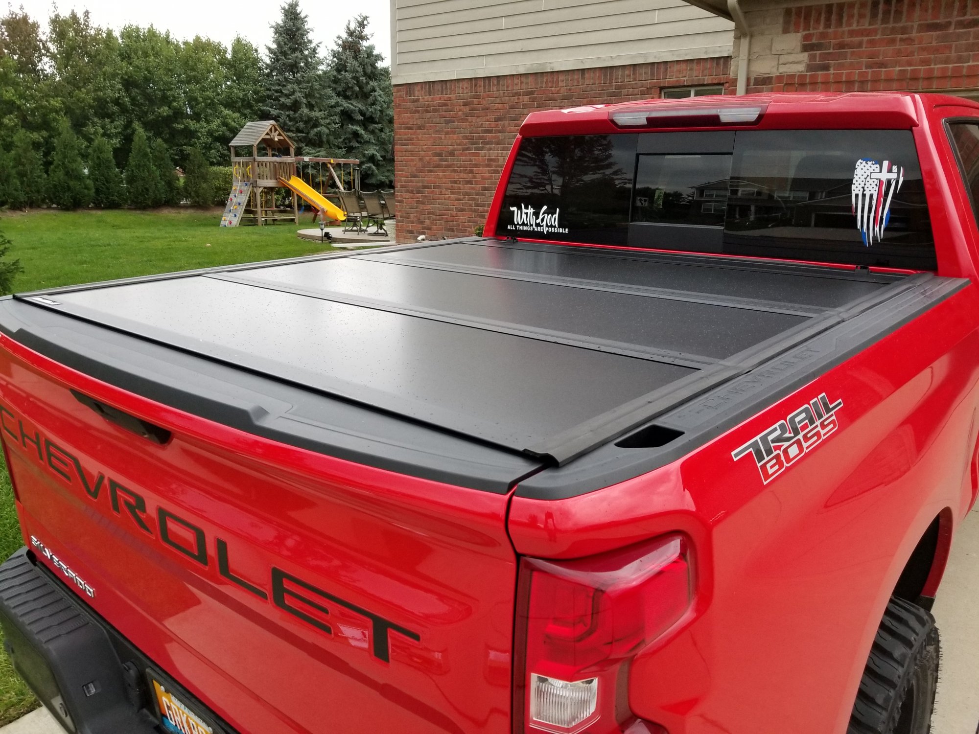 Tonneau vs. Grab Handle 20192025 Chevy Silverado & GMC Sierra Mods