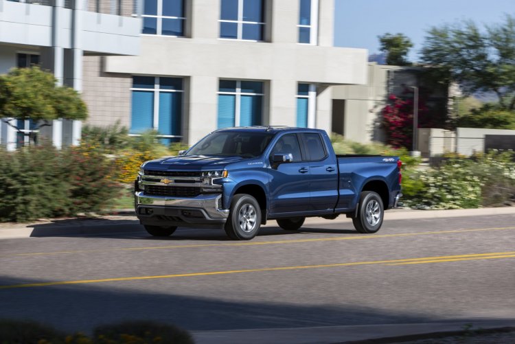 2019-Chevrolet-Silverado-Turbo-107.jpg