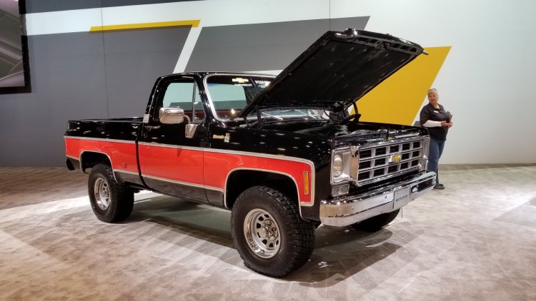 Chevy booth SEMA 2018