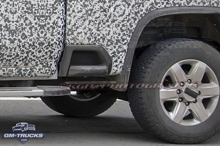 SilveradoHD.ud07c.KGP.jpg