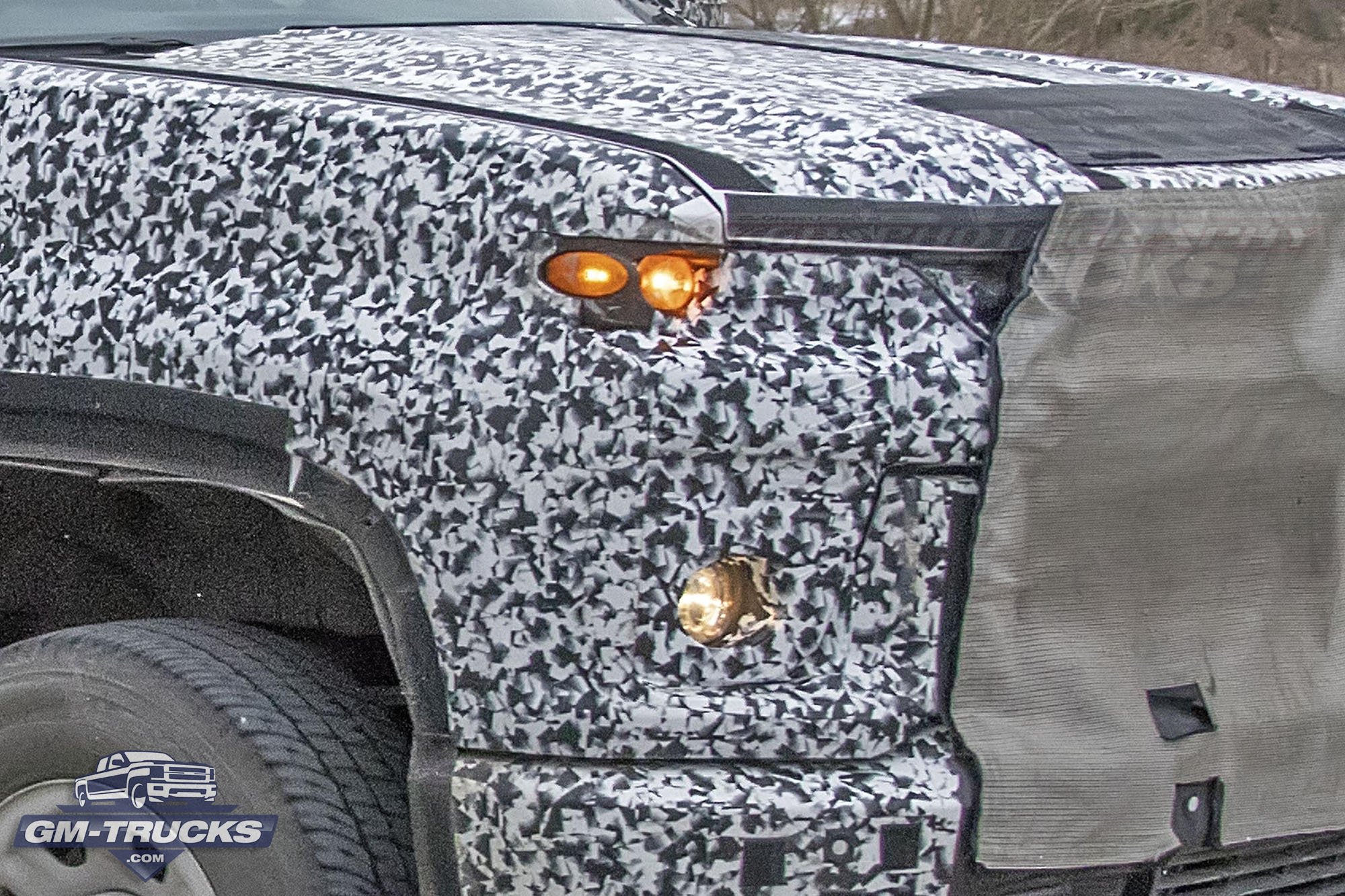 2020 Silverado HD Photographed With Almost No Camo