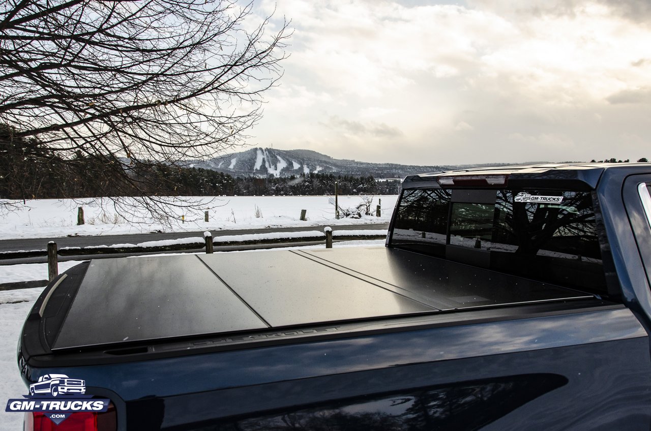 Installed: Agri-Cover LOMAX Hard Tri-Fold Tonneau Cover