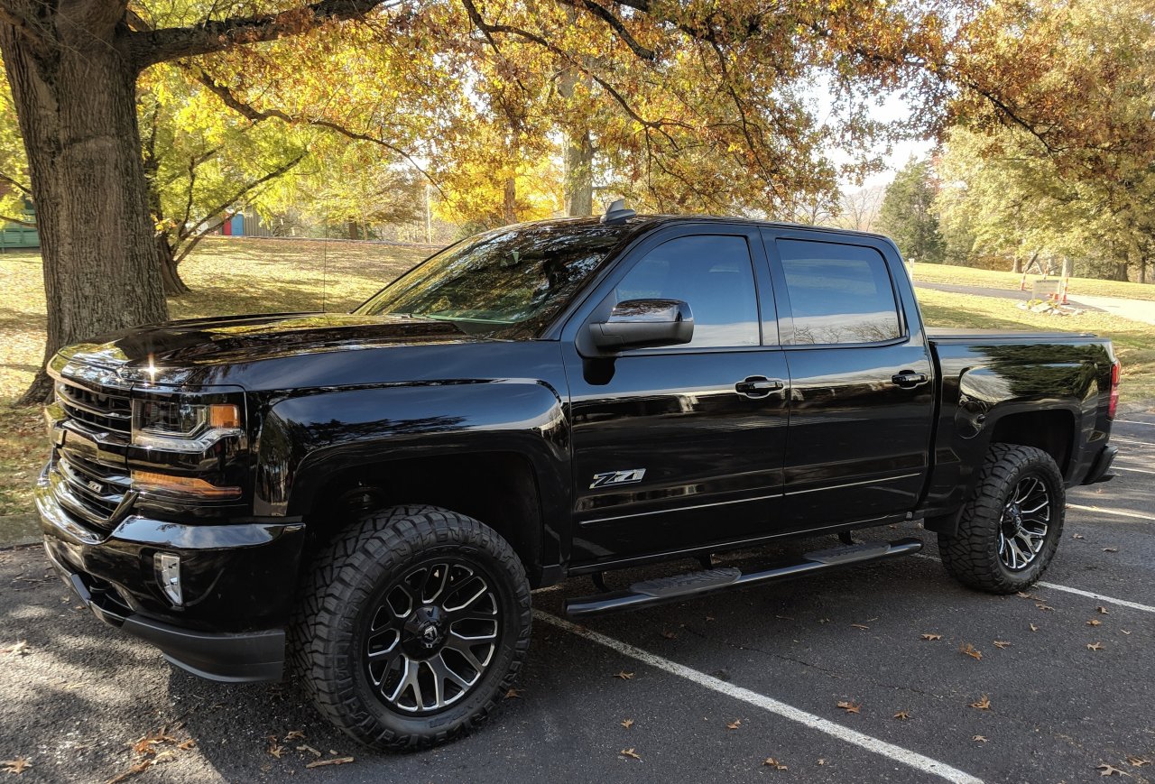 blacksilverado.jpg