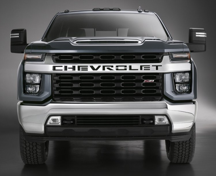2020_Chevy_Silverado_HD_3.jpg
