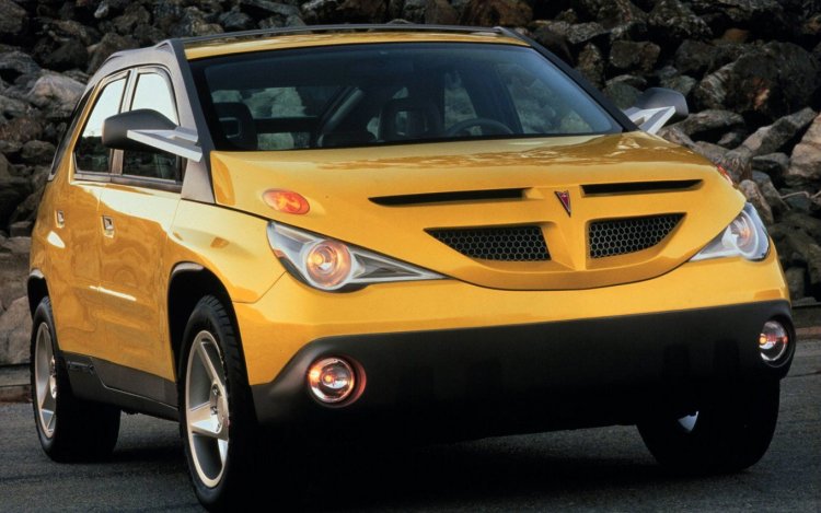 Pontiac-Aztek-Concept-front-three-quarters.jpg