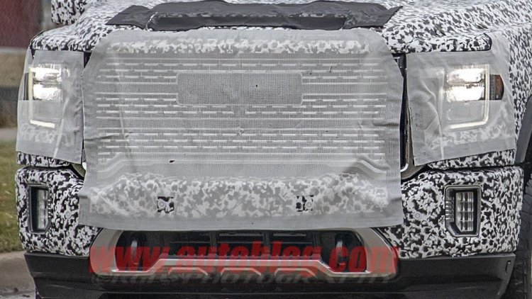 2020-gmc-sierra-hd-spy-photos-1 (1).jpg