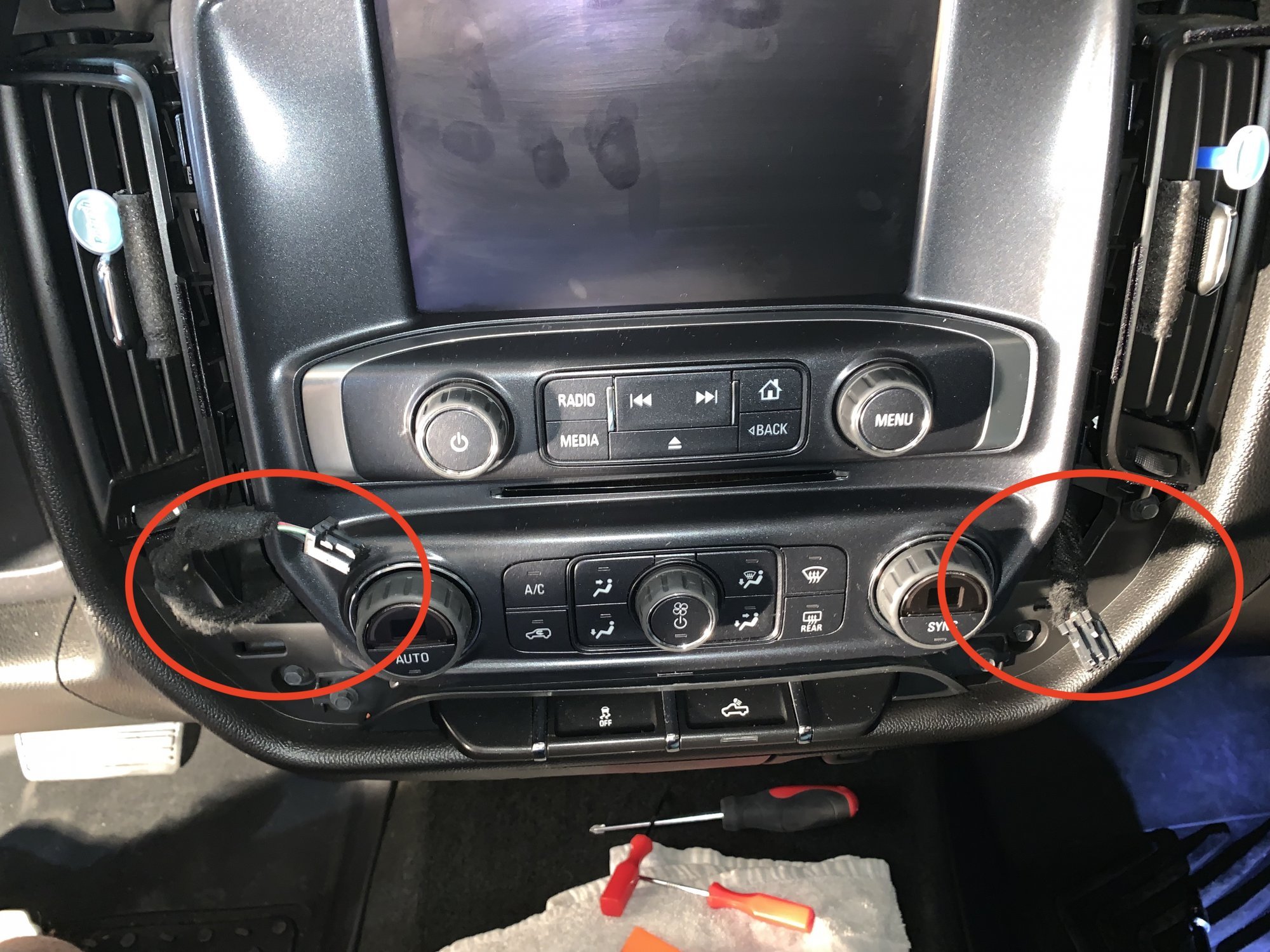 Heated seat wiring - 2014-2018 Silverado & Sierra Mods 
