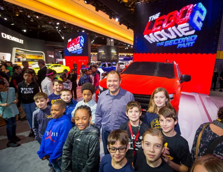 LEGOSilverado03.jpg